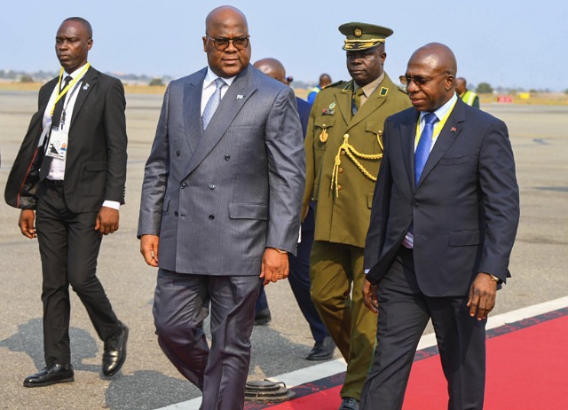 Diplomatie Le Pr Sident F Lix Tshisekedi Luanda Pour Participer Au